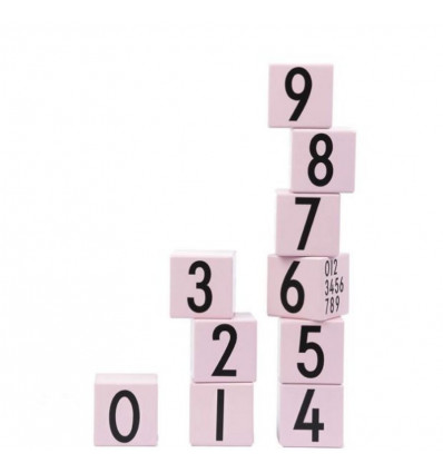AJ WOODEN CUBES ABC INT 7