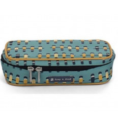 PEN CASE LARGE SOCCER 8
