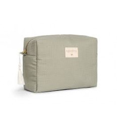 DIVA WATERPR VANITY CASE LAUREL GRN 22