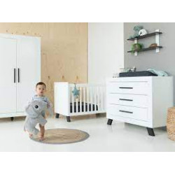 JUNO 2-DELIGE BABYKAMER WIT/ZWART 23