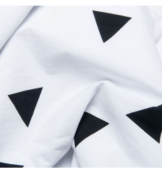 BLANKET TRIANGLE 6